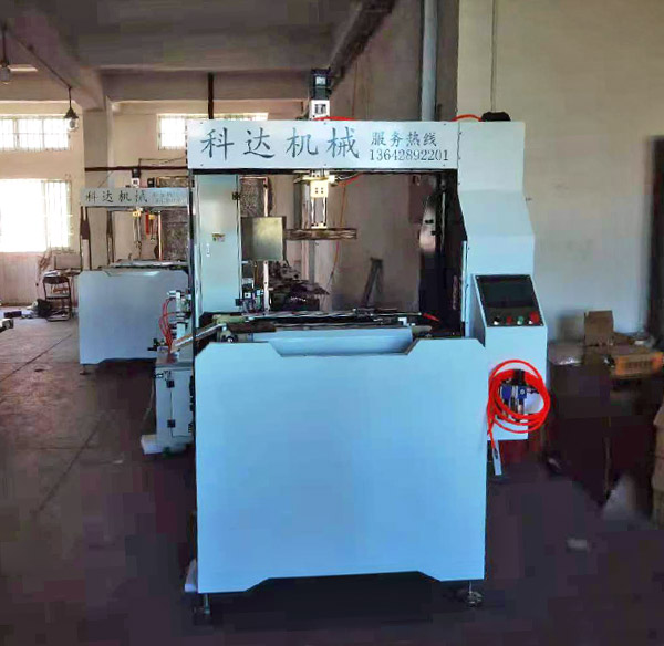 多年專注紙品包裝機(jī)械研發(fā)生產(chǎn)